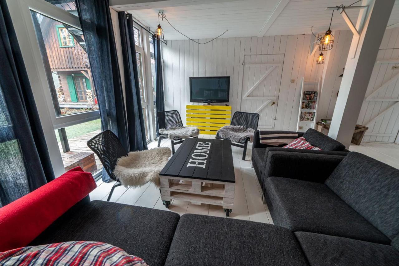 Gosciniec Szuwary Apartment Krutyń Екстериор снимка